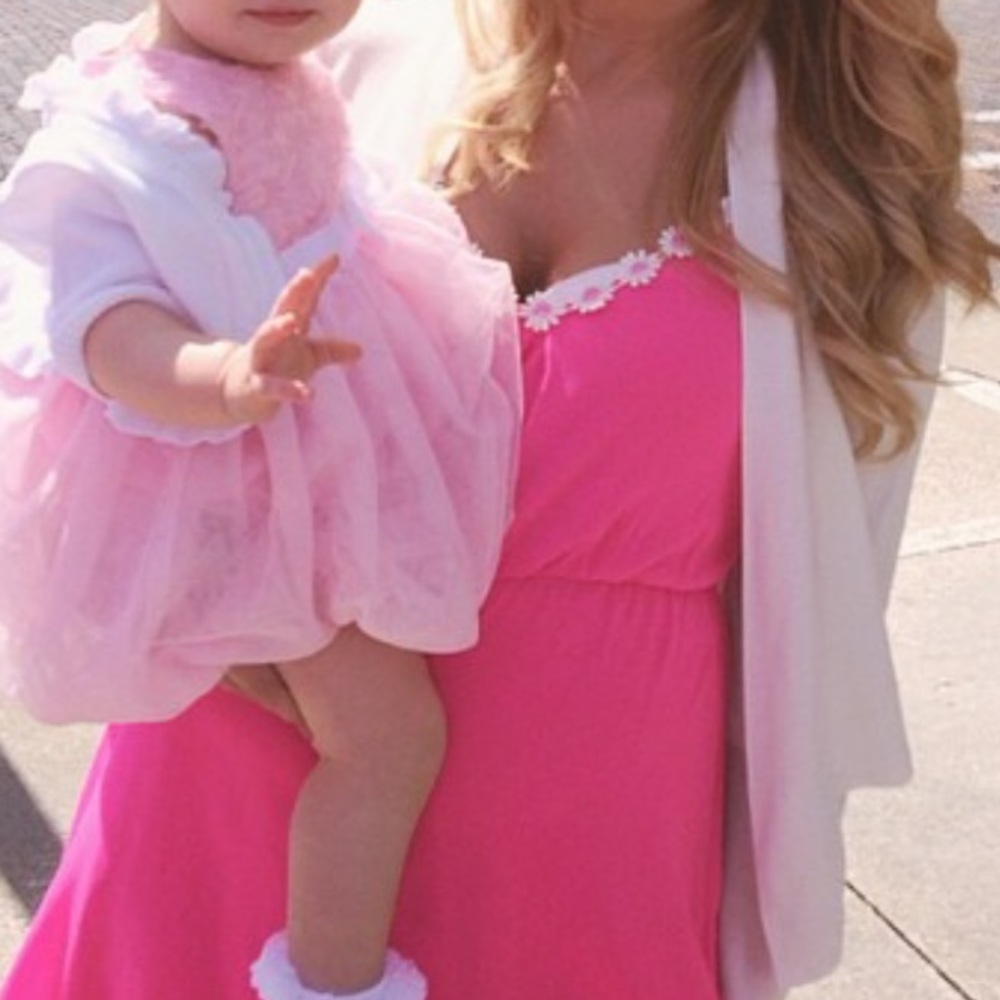 Pink Dress - Picture 2 of 5